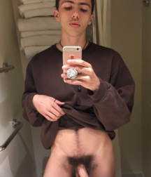 MEN & TWINKS PORN 9 5e5188a4dfa62.png