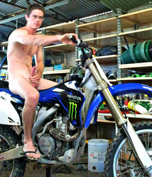 GAY TUBE MEN & TWINKS PORN SEXY 41 601b3358aabb8.jpg