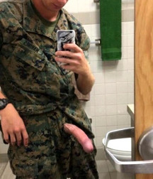 Army Guys 5df6481cb49ab.jpg