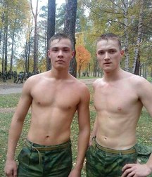 Army Guys 5df648b9b606a.jpg