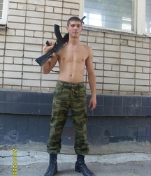 Army Guys 5df648cc37a1d.jpg