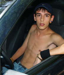 Shirtless Jeans 5df649cd74191.jpg