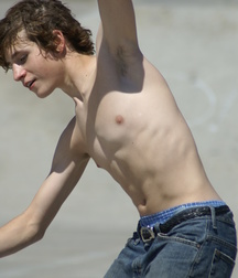 Shirtless Jeans 5df64abc75b67.jpg