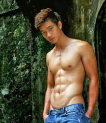Shirtless Jeans 5df64ba903c3e.jpg
