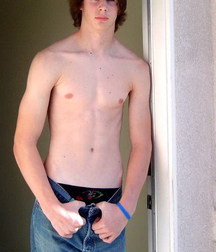 Shirtless Jeans 5df64bfe32056.jpg