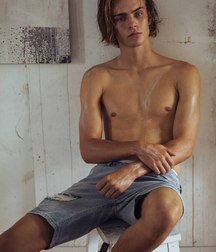 Shirtless Jeans 5df64ca6d6a78.jpg