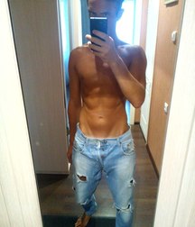 Shirtless Jeans 5df64ce790bd4.jpg