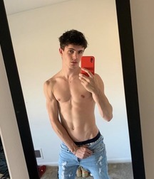 Shirtless Jeans 5df64dde502c3.jpg