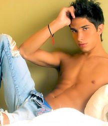 Shirtless Jeans 5df64def3c113.jpg
