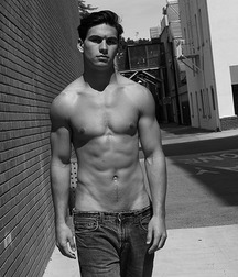 Shirtless Jeans 5df64e662cca9.jpg