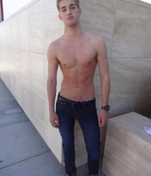 Shirtless Jeans 5df64ee835dd5.png