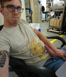 Guys in Jeans with the Dicks out 5df67462cdafa.jpg