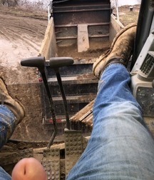 Guys in Jeans with the Dicks out 5df675dbca5ef.jpg