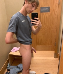 Smooth Dicks 5df68de62e668.jpg