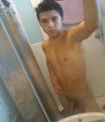Hot selfies 5cf18fe44628f.jpg