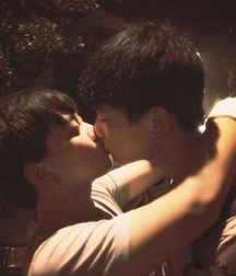 Kisses of love  5d330b2389d31.jpg