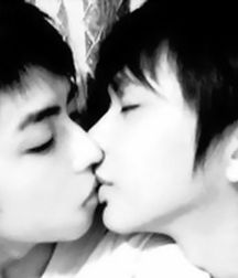 MIX OF BOYS 2 5d6176e9a3785.jpg