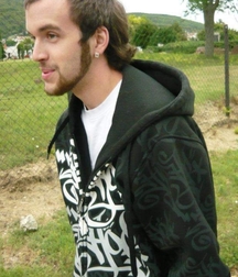 Me 5cbc6efa357d9.jpg