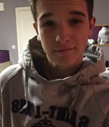 My hot friend  5ccd0cc6695f0.png