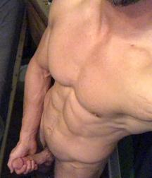 Hot Men 1 5e2dadfb5679d.jpg