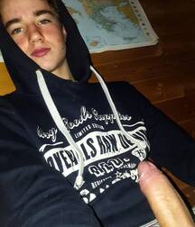 Fantasy Boys Porn 19 5eb9de7482de4.jpg