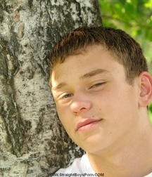 Alex 5cccc98f216fd.jpg