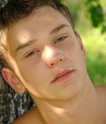 Alex 5cccc9ea9a870.jpg