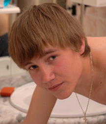 Shower Twink 5ccd740905a7a.jpg