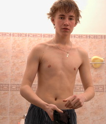 Shower Twink 5ccd75118ef45.jpg