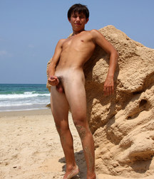 Adil at the Beach 5ccda8e8d535a.jpg