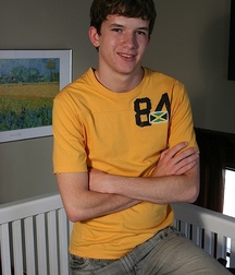 Devon Moss 5cceea33ad4d6.jpg