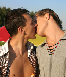 Dima and Alex Outdoors 5cd0acb5d5e9d.jpg