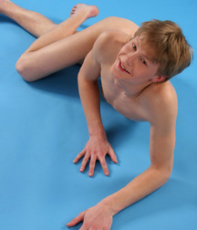 Efim Second Set 5cd0b28b66d83.jpg