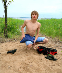 Gleb Fourth Set Outdoors 5cd0c0e9f1a21.jpg