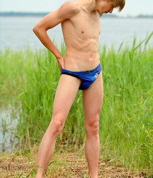 Gleb Fourth Set Outdoors 5cd0c0f922b56.jpg