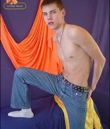 Stin from Doggy Boys 5cd520582371c.jpg