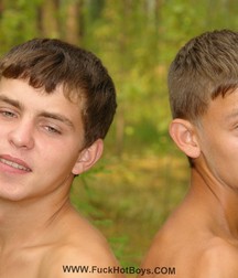 Mike & Alexander (Outdoors) 5cd7522a9a2ea.jpg