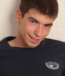 Pauli from BoyFun 5cdc713d2bcef.jpg