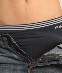 Pauli from BoyFun 5cdc7193c1053.jpg