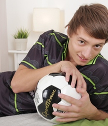 Tommy Hunter Second and Last Set from BoyFun (Solo) 5cdc8068bbf58.jpg