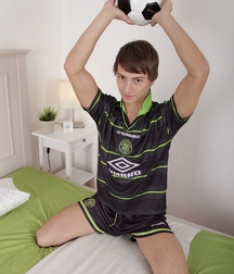 Tommy Hunter Second and Last Set from BoyFun (Solo) 5cdc806d93fc6.jpg