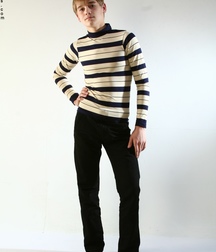 Aaron from 5StarsBoys 5cdc8bc26a3ba.jpg