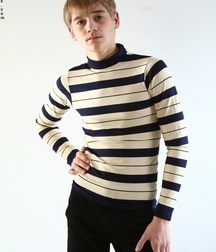 Aaron from 5StarsBoys 5cdc8bc73ae22.jpg