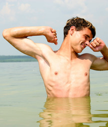 Antony (Outdoors) First and Last Set 5ceb8b1e77462.jpg