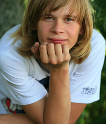 David (Outdoors) Third Set 5cec3645d9a6f.jpg