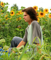 Hans (Outdoors) Second and Last Set 5cec74d6b1800.jpg