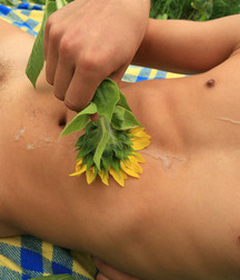 Hans (Outdoors) Second and Last Set 5cec758c3cacf.jpg