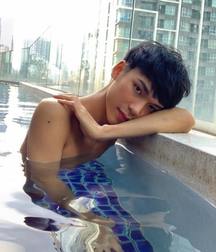 sexy boymix 5d458351a90a5.jpg