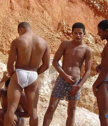 Dominican Boys, including Yunni 5cd821a31b96e.jpg