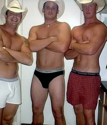 A Little Bit Country 5cd2290dd68a2.jpg